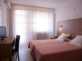 Eco Avenida Hotel & Parking