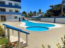 Apt 202 Frente para o Mar e Piscina Village das Ondas, hotel in Piúma
