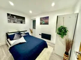 One Bedroom Apartment with parking close to city centre