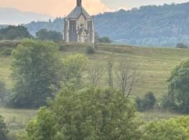proche de la source, hotel in Ouhans