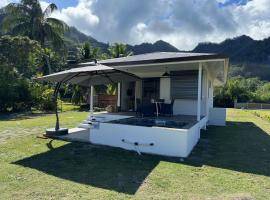 Raina Lodge - Fare Oriana - Piscine privée, hotel v destinaci Haapiti