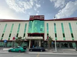 Meral Crown Hotel