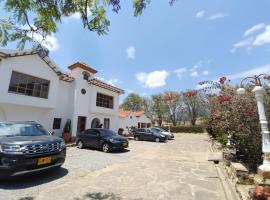 Hotel Santiago Diaz Piedrahita，萊瓦鎮的SPA 飯店