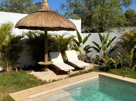 Two bedroom villa with pool for the perfect holiday in Mauritius, hotel i Grand-Baie