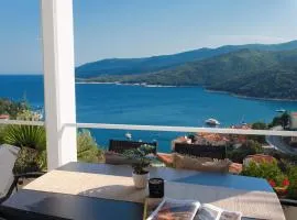 Design apartment Lillian with a beautiful sea view