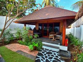 Scallywags Beach Club، فندق في غيلي آير