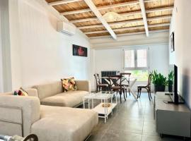 Alaminos 10, hotel con estacionamiento en &Uacute;beda