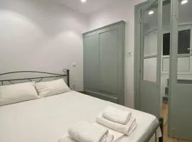 Demi's Traditional House