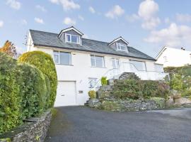 Hilltop, Coniston spacious bungalow with incredible views, bungalow em Coniston