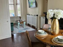 Railwayview Lodge, hotel in Bangor