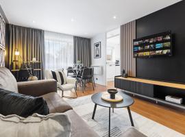 2BR Sleeps 5 With Workspace Free Wifi & Parking, hotelli kohteessa Finchley