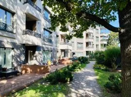 Prime Haven Near Sea & Park, Free Parking, Terrace
