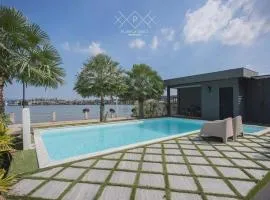 Plubpla Samut River Villas