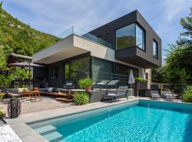 Vila Luna, hotel u gradu 'Bakarac'