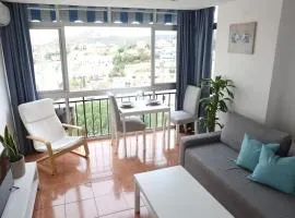Apartamento con piscina y vistas al mar 7ª planta