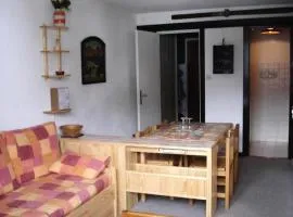 Résidence Les Mélèzes - 2 Pièces 4 Personnes MAE-8740