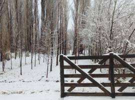 Finca Los Arrieros - Cabañas, hotel em Malargüe