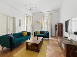 Apartment Augier - City Centre - 100sqm - Free Parking nearby