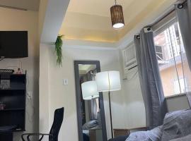 Confortável loft 4,ar, Wi-Fi, TV, 400m UNIG, hotel in Nova Iguaçu
