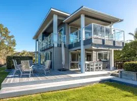 Bella Seven- Stay Waiheke