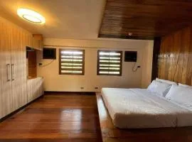 1BR Northpoint Condo Free Airport pick up for 3 nights stay or more