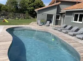 Maison avec piscine pour 8 adultes - 2 enfants