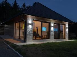 Vikendica Krlic, hotel dengan jacuzzi di Mitrovac