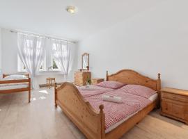 VILA GALA ubytování apartmány v secesní vile soukromé PARKOVÁNÍ u domu ZDARMA