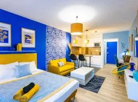 Neon Oasis - Parking - Terrasse - Wifi -