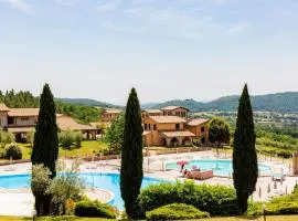 ISA-Residence with swimming pool surrounded by greenery just 5 minutes from Massa Marittima
