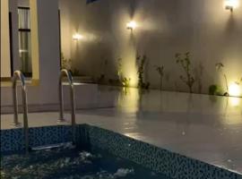 شاليهات الفهد خميس مشيط, hotel cu piscine din Khamis Mushait