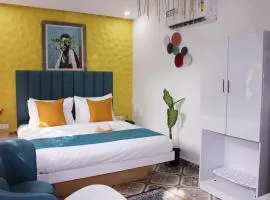 Royale Amata By the Beach