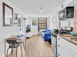 1 bedroom in the BEST location in South Beach !