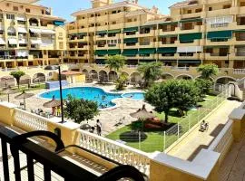 Apartment ZuMiFra with swimming pool, 300 m from the sea, with beautiful sandy beach La Mata