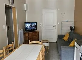 Charmant appartement centre ville proche thermes
