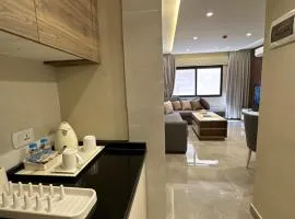 Chic Apartments For Rent ave0-7
