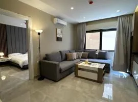 Chic Apartments For Rent ave0-9
