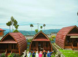 The Hills Kerinci, hotel con estacionamiento en Kayu Aro