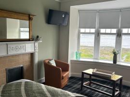 The Rhu Inn, hotel v destinaci Rhu
