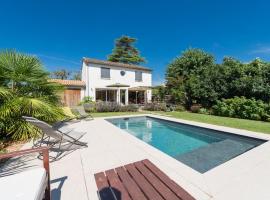 La Maison Château d'Eau : piscine pour 6/8 pers โรงแรมในSaint-Benoît