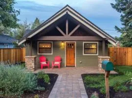 Bluebird Day - Deschutes Bungalow