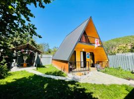 Mountain Cottage - Ananuri, hotel v destinaci Tsikhisdziri