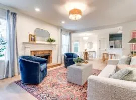 Stylish New 3BR 2.5BA Fire Pit Fence yard
