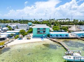 Florida Keys Getaway with Stunning Ocean Views, hotel a Layton