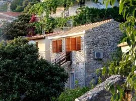 Apartments with parking spaces Borje, Peljesac - 12507