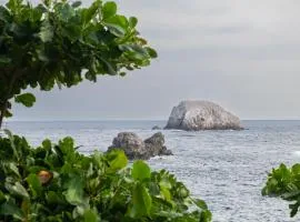 Villa Aikia (Adults Suites A/C)