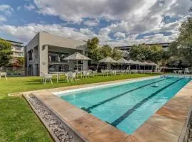 Fourways The William 4km to monte casino