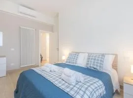 Mutina LuxLife Home close to Center - Free Parking