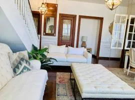 The White Pent !