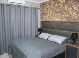 Flamboyant Apartments